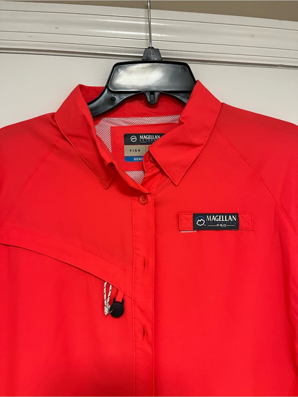 Magellan Outdoors Bright Red Roll-Tab Long Sleeve Performance Shirt Large - Picture 4 of 12